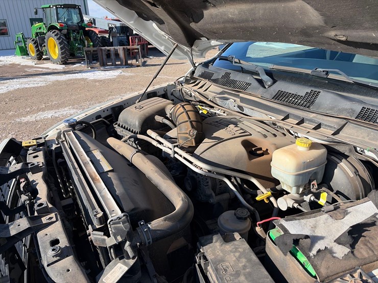 2012-dodge-ram-2500-image-11