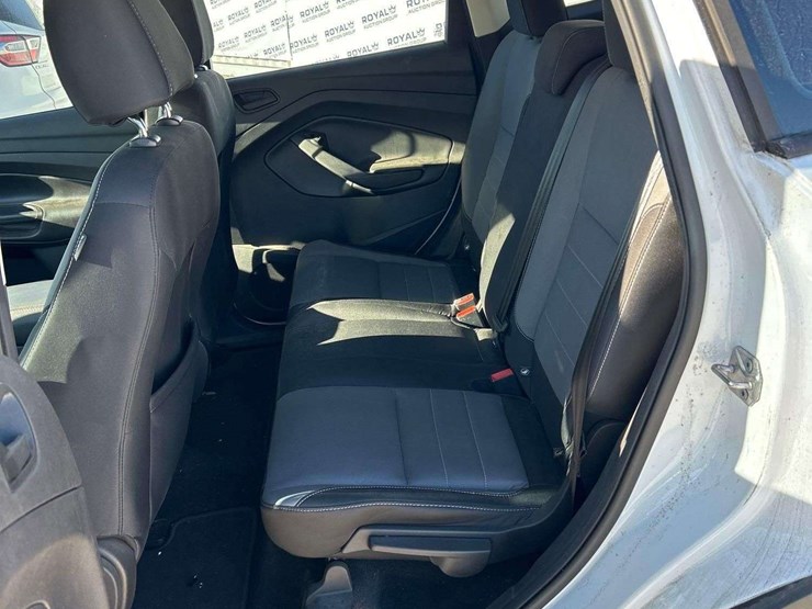 2017-ford-escape-image-23