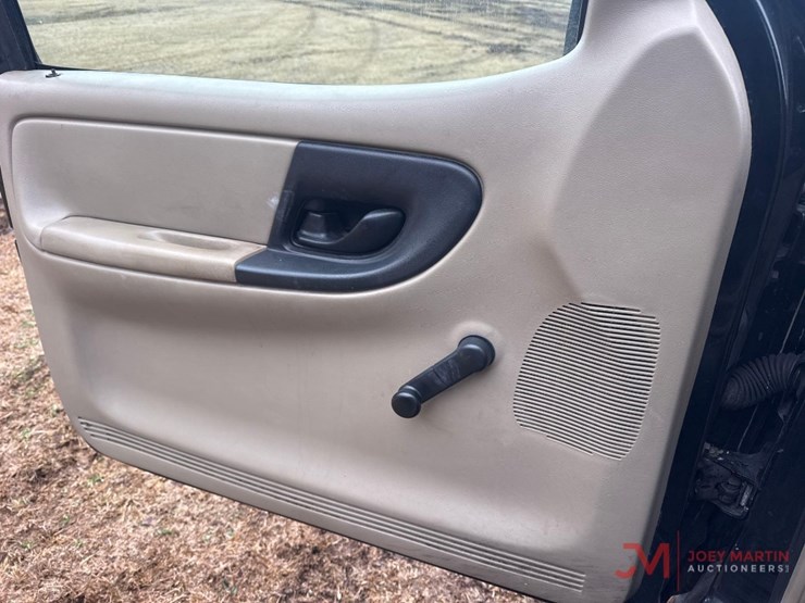 2003-ford-ranger-image-25