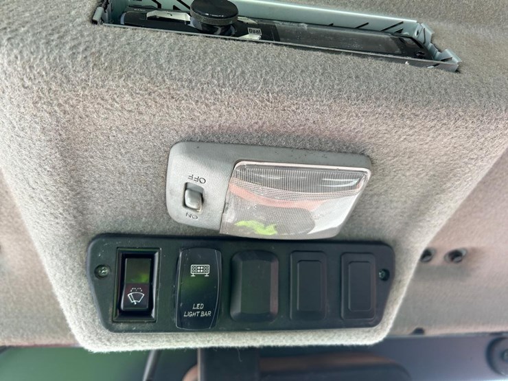 kubota-rtv1100-image-19