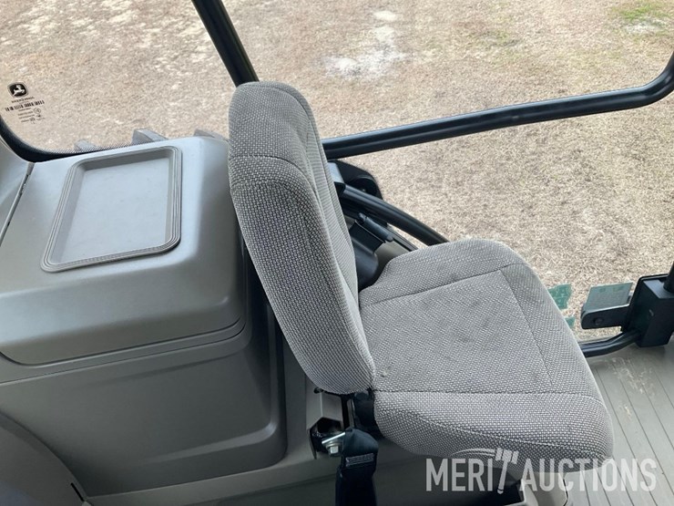 2024-john-deere-8r-250-image-51