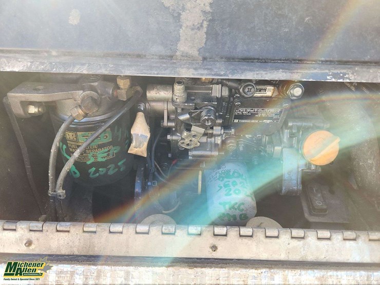 2024-peterbilt-579-image-39