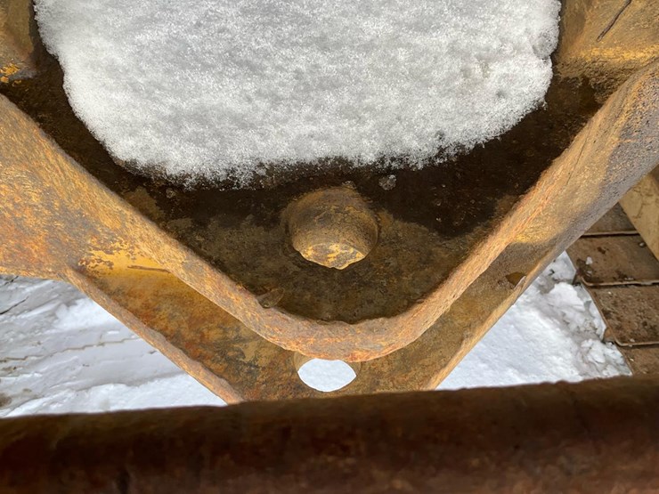 1989-caterpillar-d4h-image-43