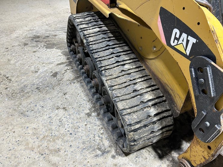 caterpillar-257b-image-13