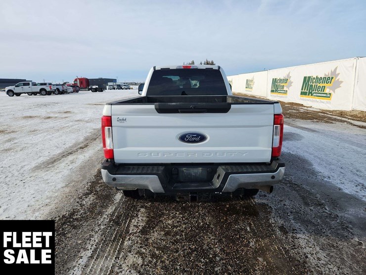 2018-ford-f350-image-7