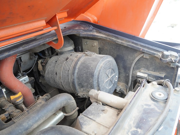 2016-kubota-svl95-2s-image-44