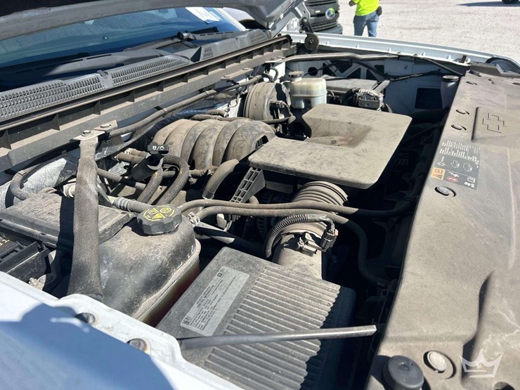 2016-chevrolet-silverado-1500-image-9