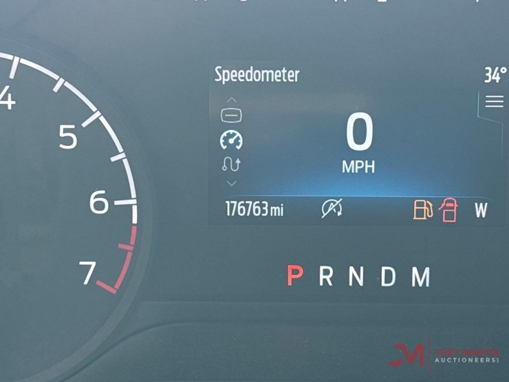 2021-ford-f150-xlt-image-33