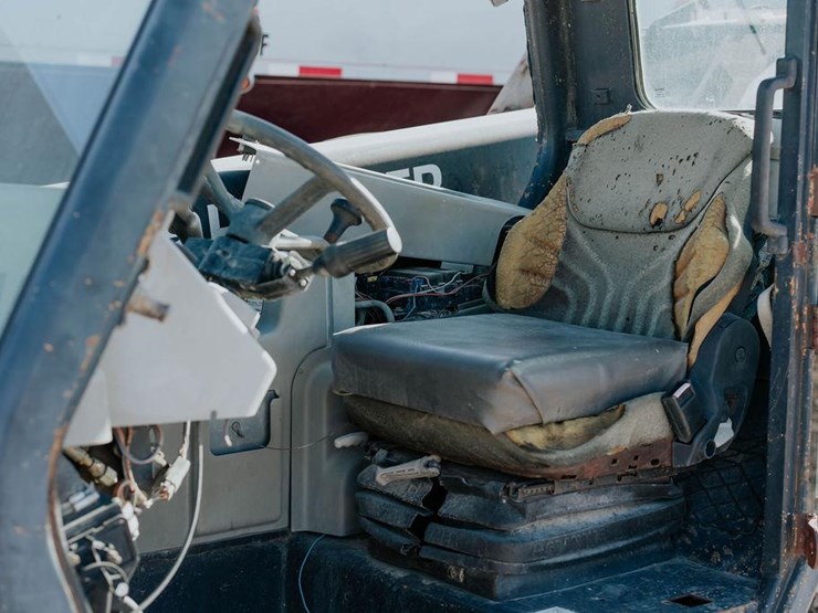 2005-bobcat-v723-image-8