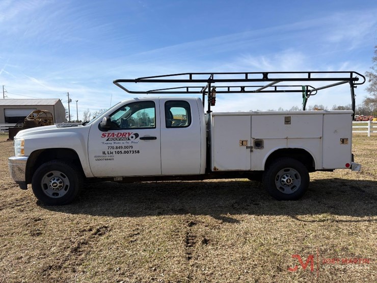 2013-chevrolet-2500-image-6