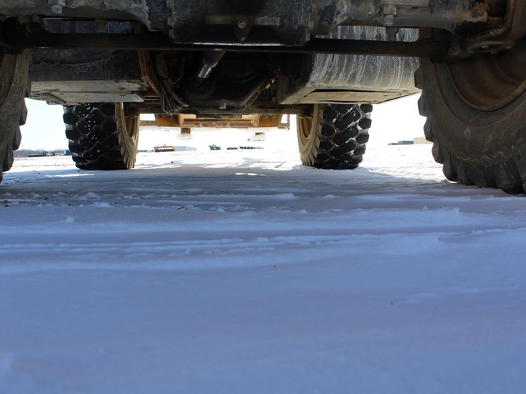 2013-jcb-510-56-image-63