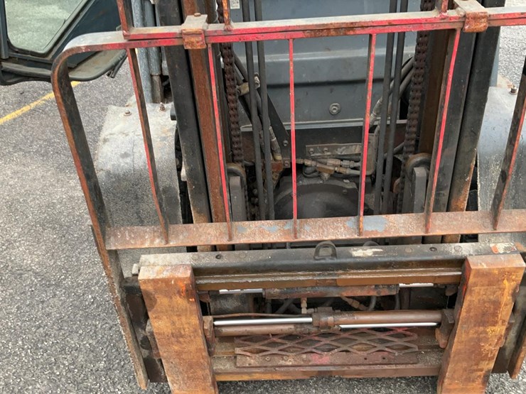 2018-toyota-8fdu25-image-45