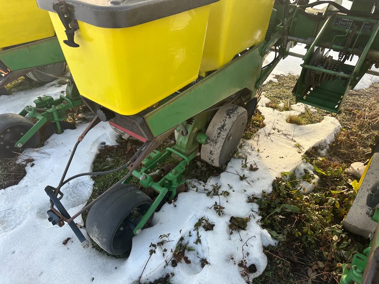 john-deere-1720-image-44