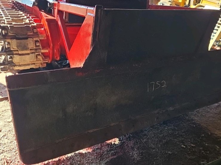 2013-custom-built-image-9