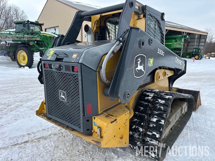 2021-deere-333g-image-18