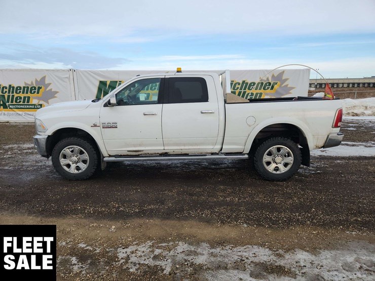 2014-ram-2500-laramie-image-6