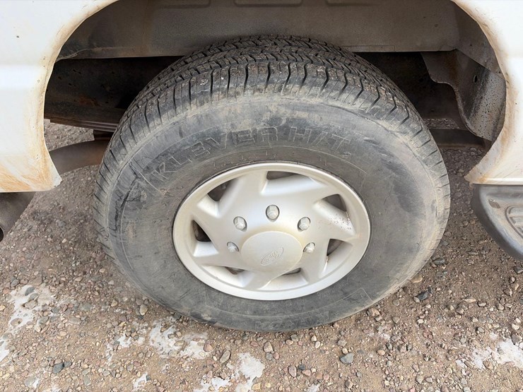 2007-ford-econoline-van-image-22