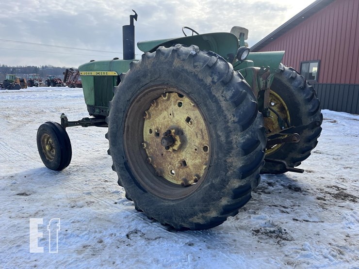 john-deere-3020-image-3
