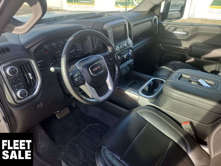 2020-gmc-sierra-2500hd-image-17