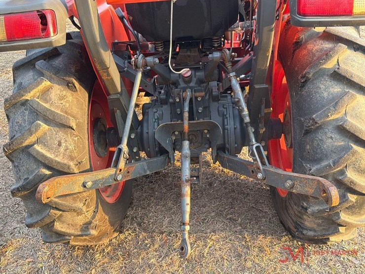 kubota-l3901-image-12