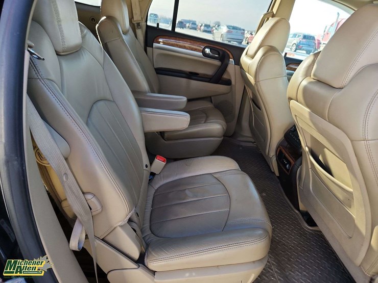 2008-buick-enclave-cxl-image-19