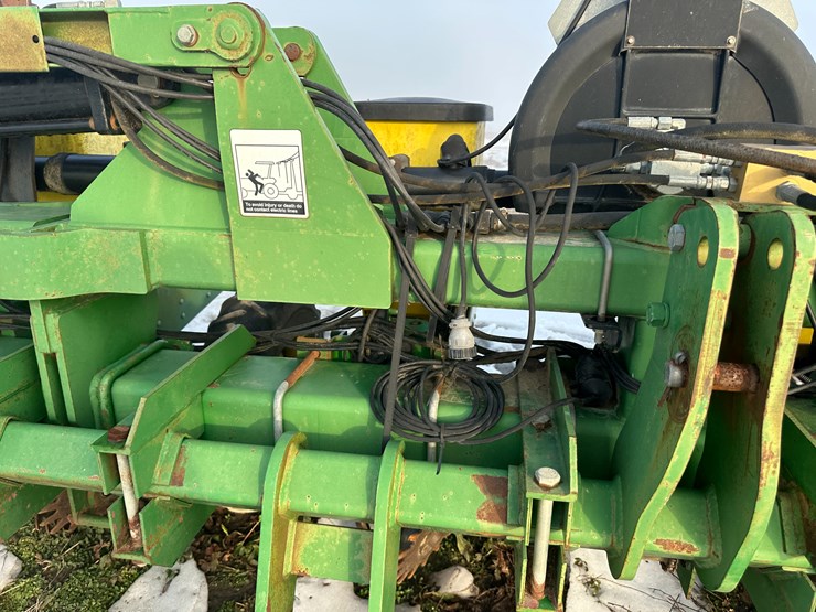 john-deere-1720-image-82