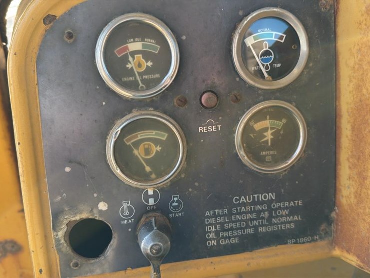 1979-caterpillar-d5b-image-30