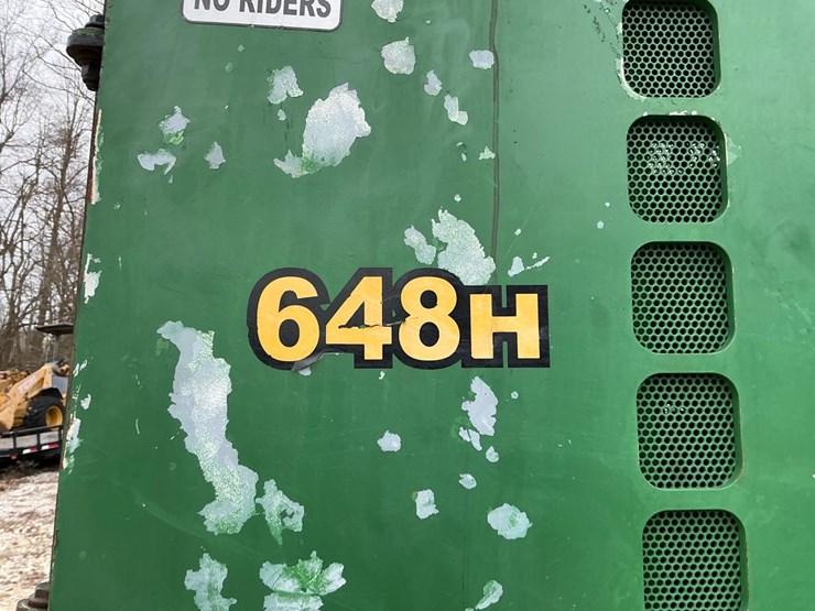 2010-deere-648h-image-65