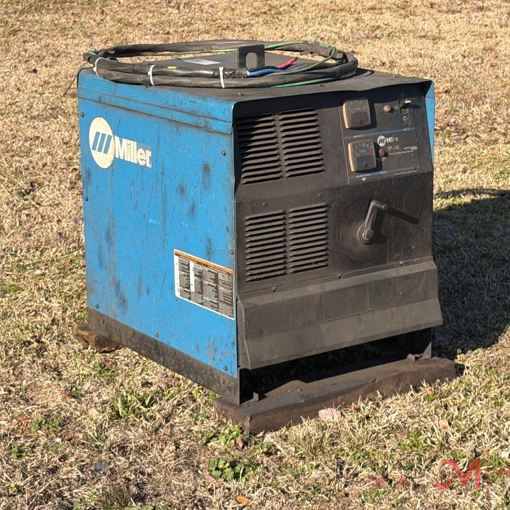 MILLER CP-302 ELECTRIC WELDER