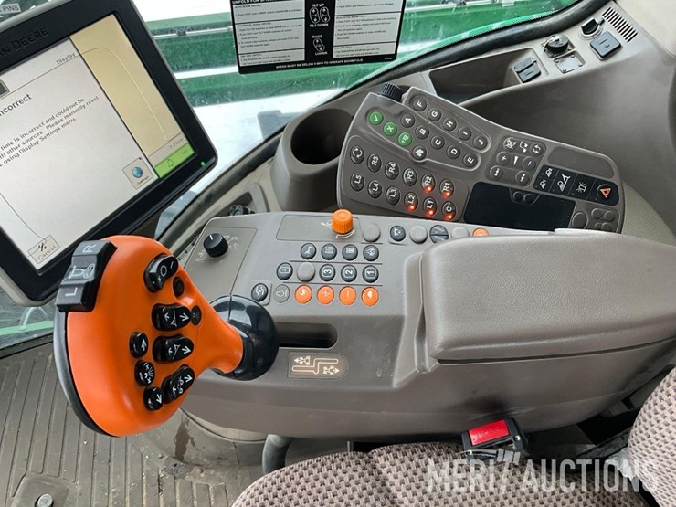 2015-john-deere-r4038-image-39