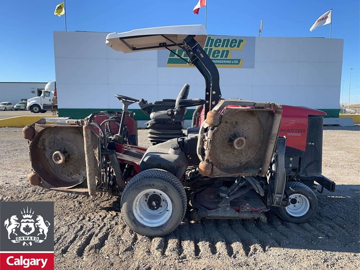 toro-30882.-4700.d-4x4-mower-image-2