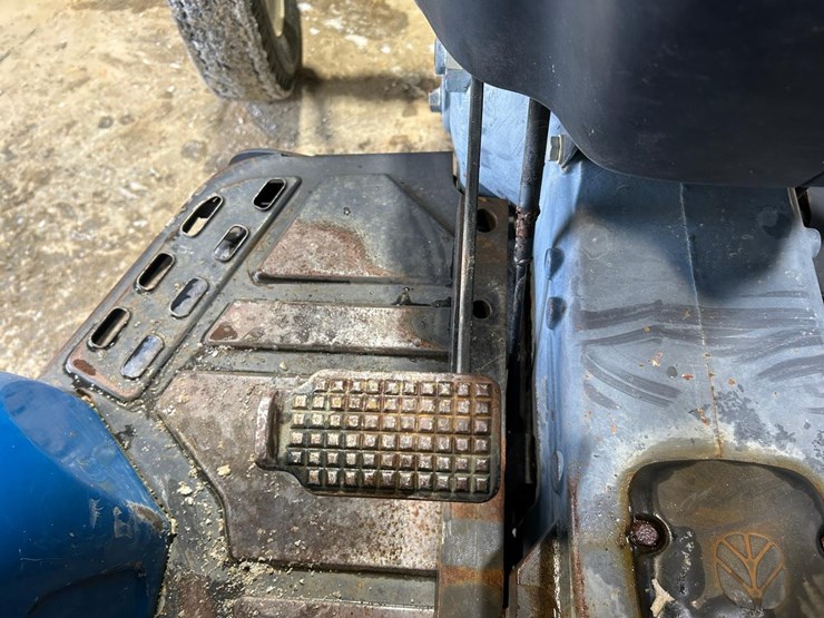 new-holland-tn55-image-21