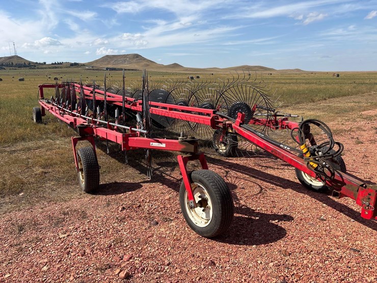 2007-harvestman-rtvh-rake-image-3