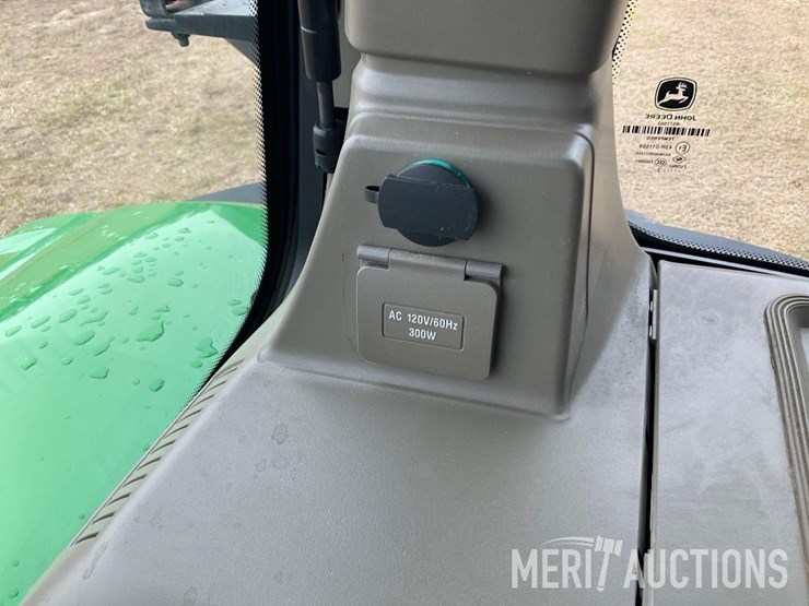 2023-john-deere-8r-370-image-56