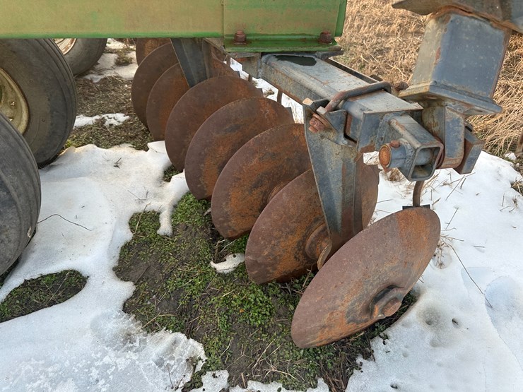 john-deere-630-image-27