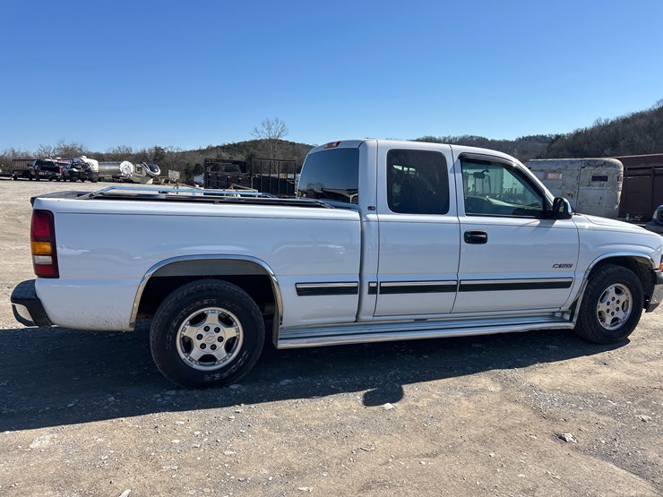 2001-chevrolet-1500-image-5