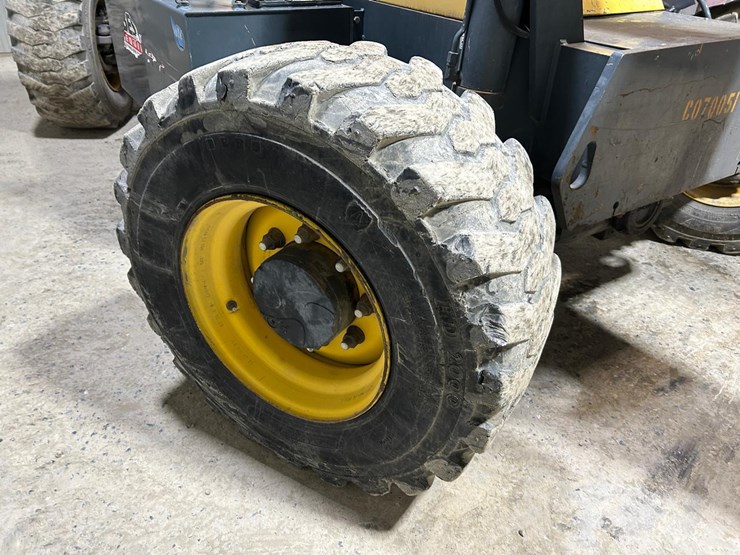 2017-gehl-rs6-34-image-7