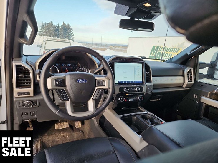 2022-ford-f250-image-23