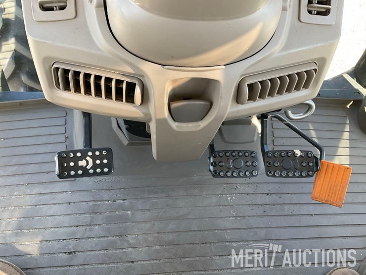 2023-john-deere-6r-145-image-45