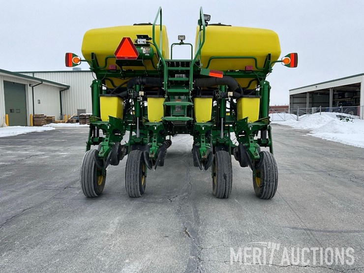 2012-john-deere-1770nt-ccs-image-4