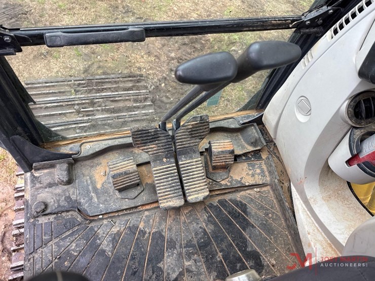 kobelco-sk210-lc-10-image-31