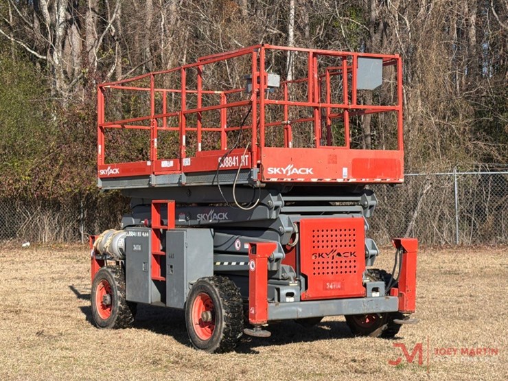 skyjack-sj8841rt-image-1