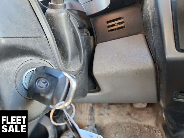 2017-ford-f150-image-18