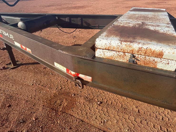 donahue-transport-trailer-image-16