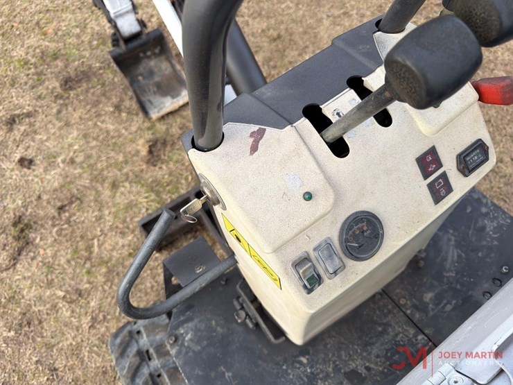 2018-bobcat-e10-image-20