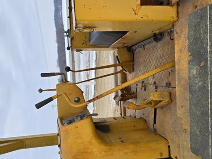 caterpillar-d5-image-22