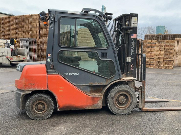 2018-toyota-8fdu25-image-7