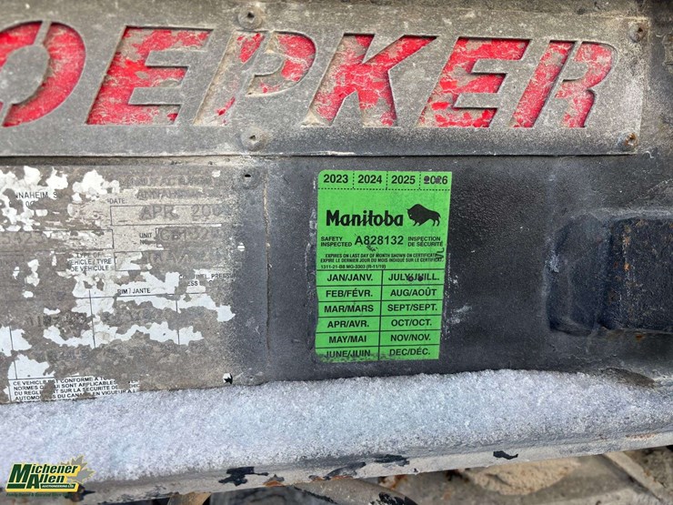 2010-doepker-tri/a-bulk-trailer-image-29