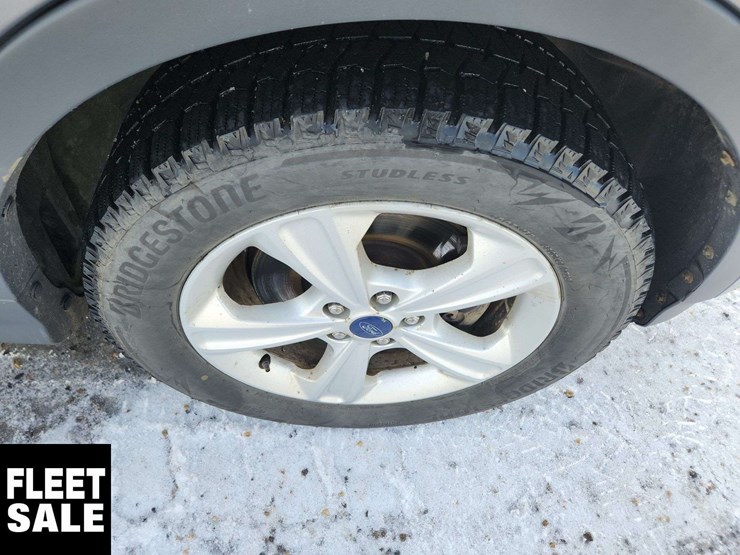 2013-ford-escape-image-31