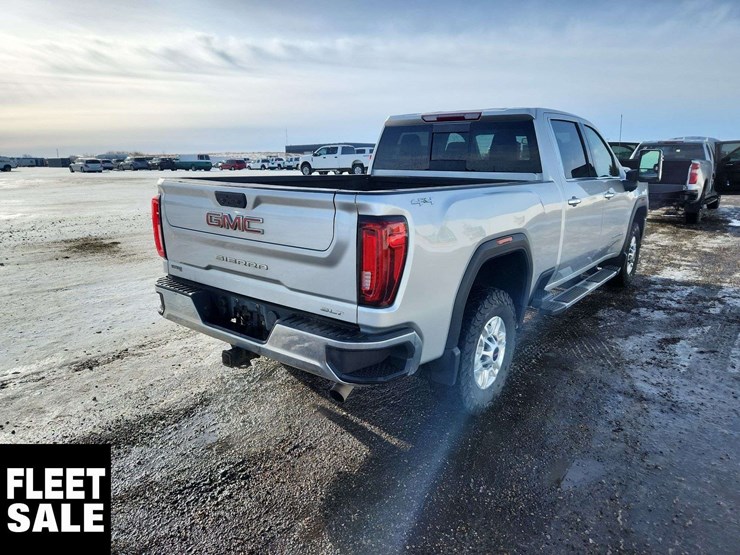 2020-gmc-sierra-2500hd-image-4